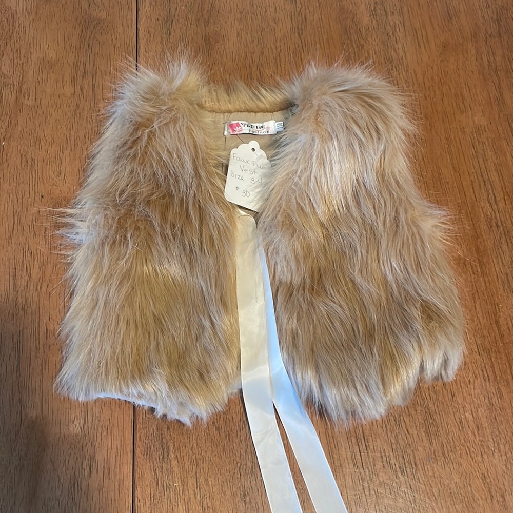 Vogue Fashion Faux Fur Vest